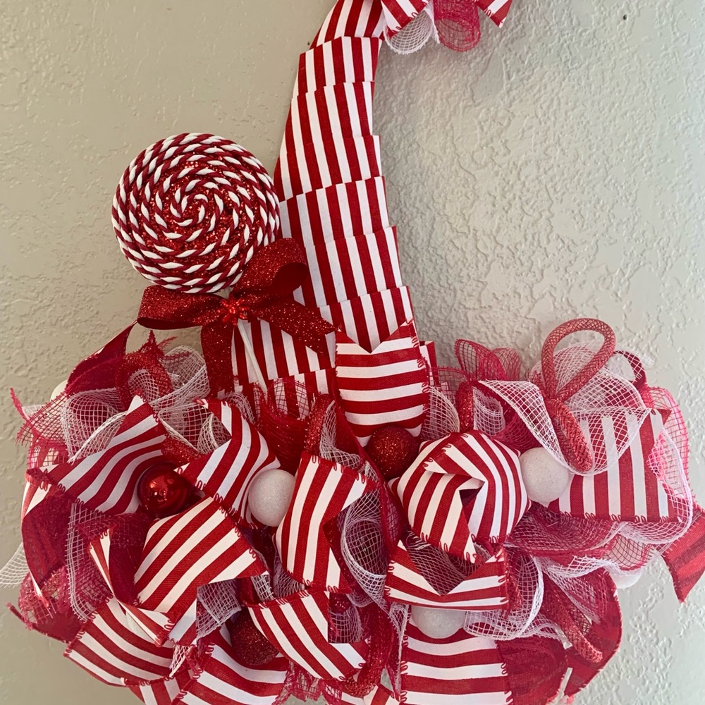 CLEARANCE ⭐️⭐️ Deco mesh Elf hat wreath, candy cane, ribbon wrapped wreath